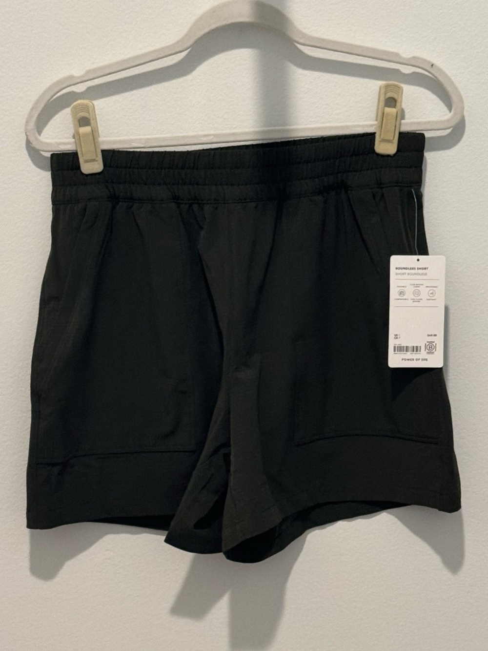 Athleta Boundless short Olive Green Size S